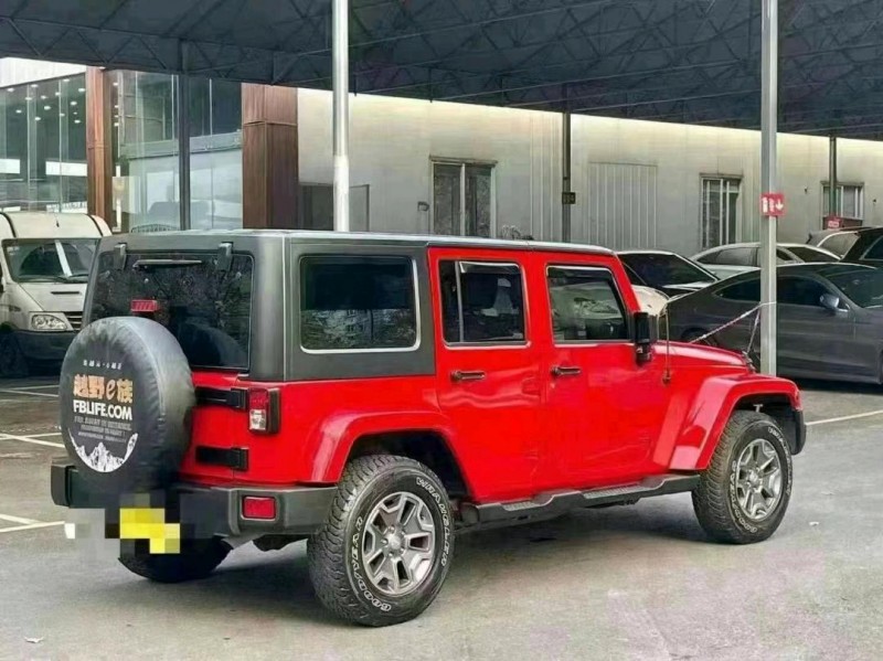 重庆18年Jeep牧马人4
