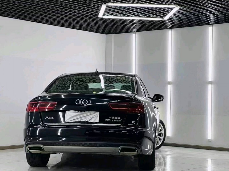 成都18年奥迪A6L7