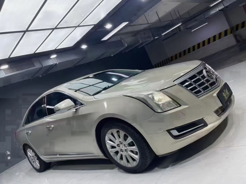 成都14年凯迪拉克XTS2