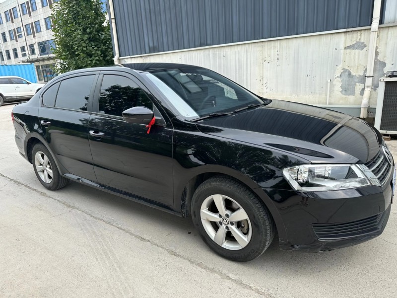 济南16年大众朗逸3