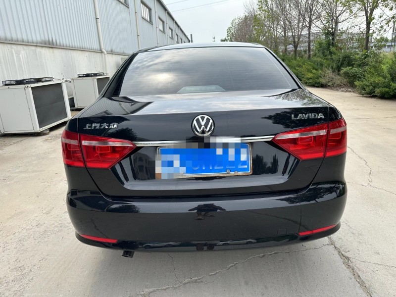 济南16年大众朗逸9