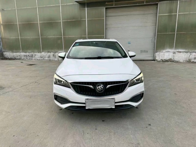 徐州18年别克威朗1