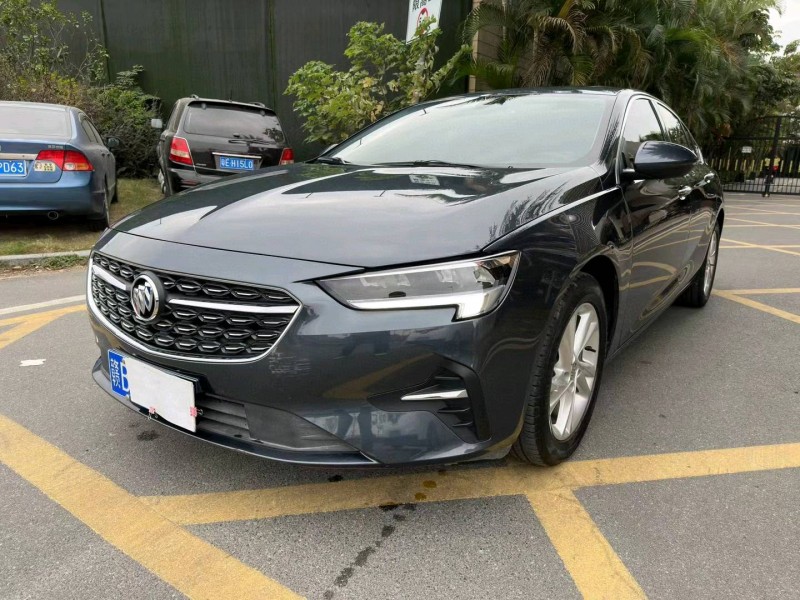 佛山22年别克君威2