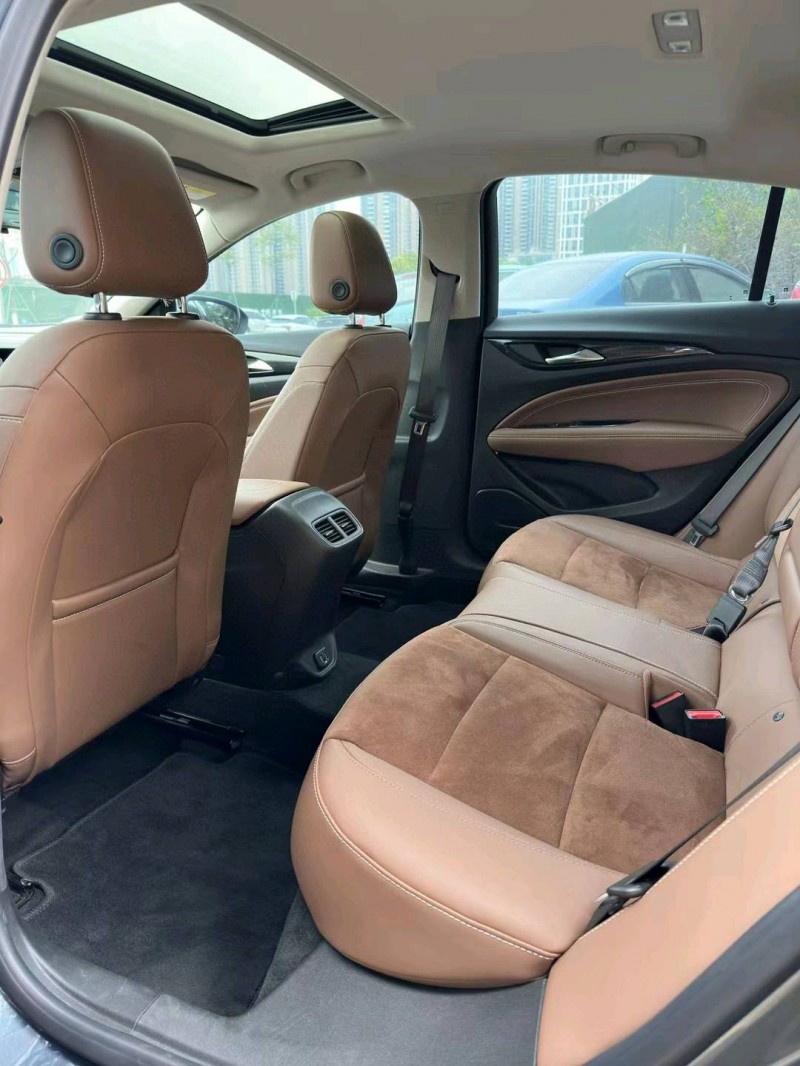 佛山22年别克君威7