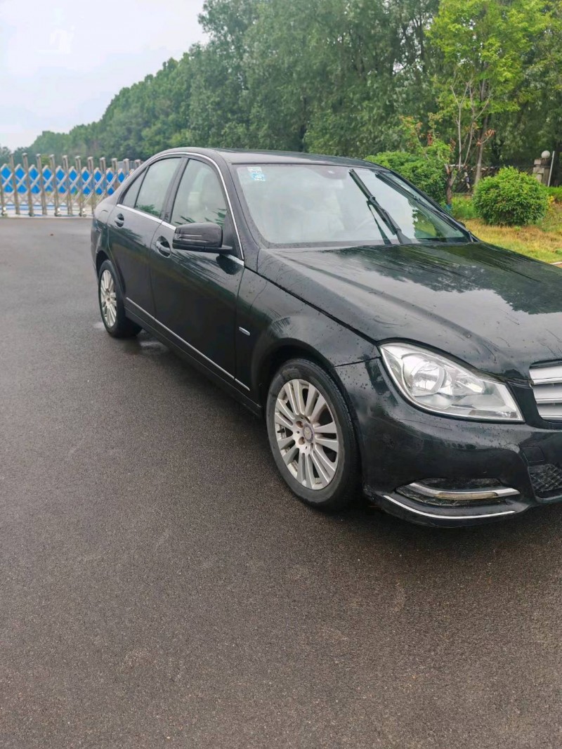 聊城11年奔驰C2