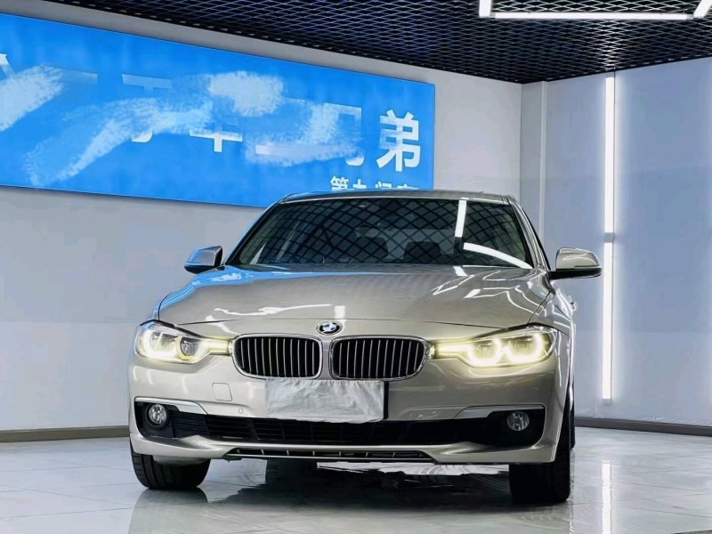 成都19年宝马3系1