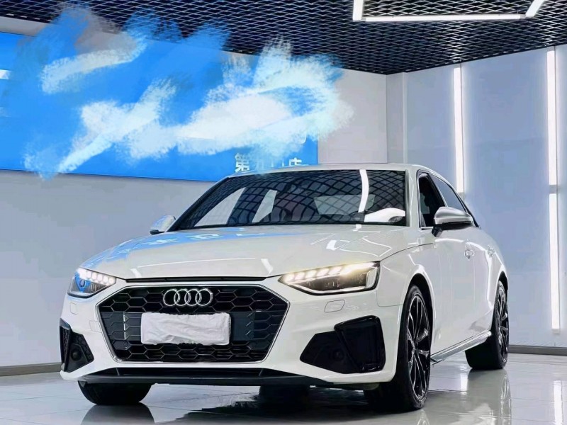 成都21年奥迪A4L1