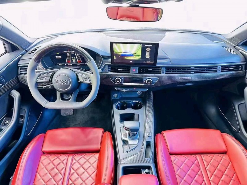 成都21年奥迪A4L4