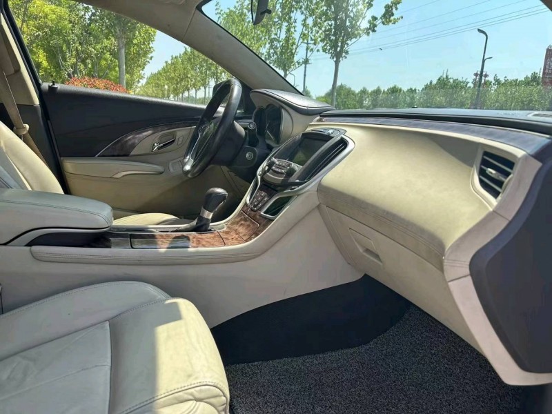 聊城14年别克君越5