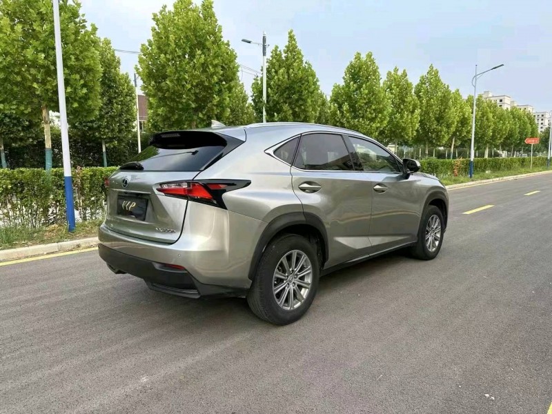 徐州16年雷克萨斯NX8