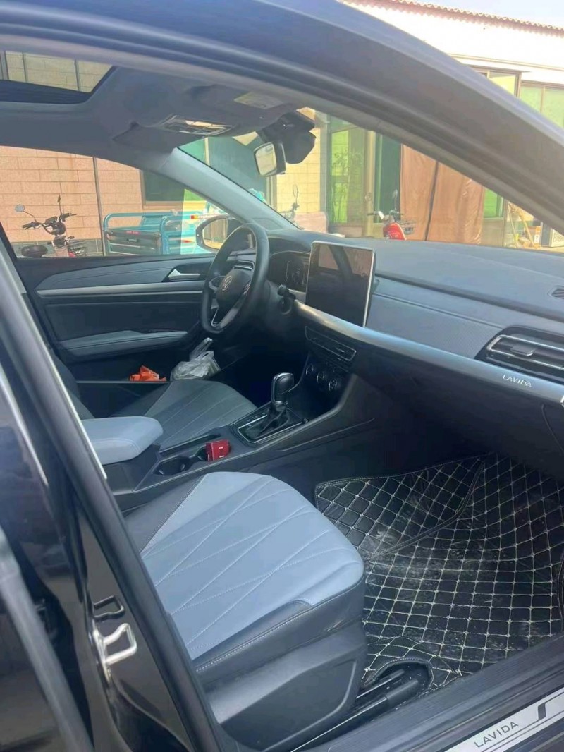 保定22年大众朗逸3