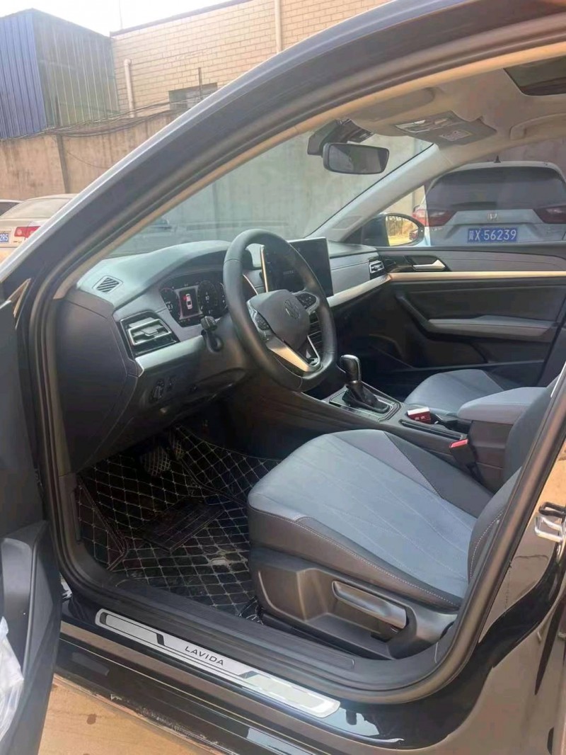 保定22年大众朗逸4