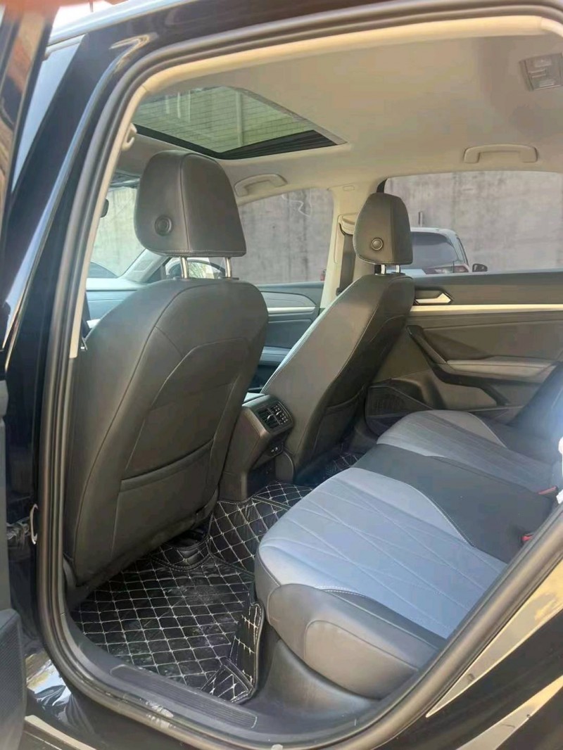 保定22年大众朗逸6