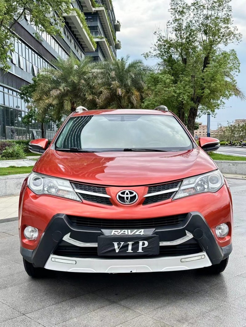 东莞14年丰田RAV4荣放1