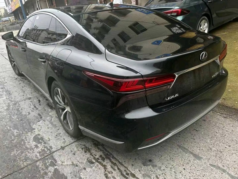 邵阳22年雷克萨斯LS4