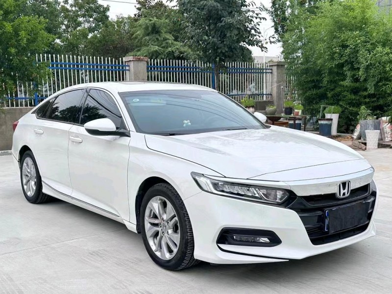 徐州21年本田雅阁2