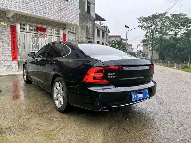 苏州18年沃尔沃S905