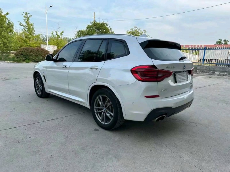 徐州19年宝马X38