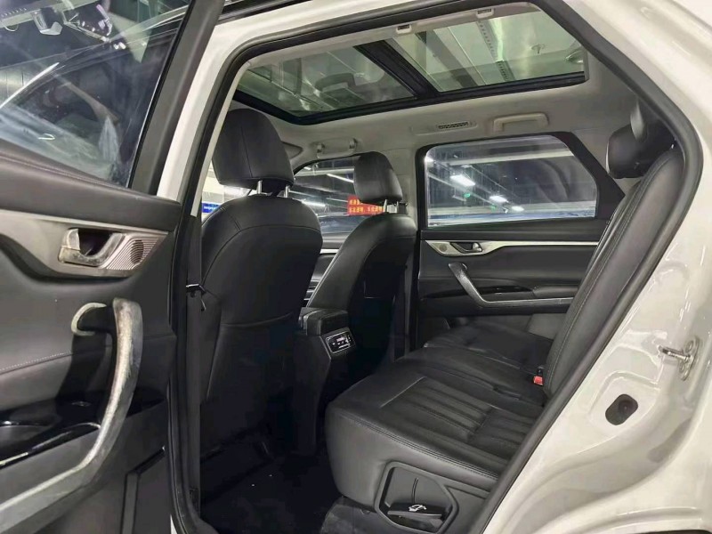 成都19年长安汽车CS954