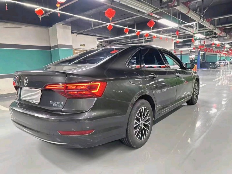 成都21年大众速腾7