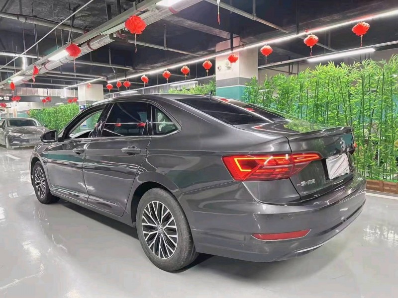 成都21年大众速腾9