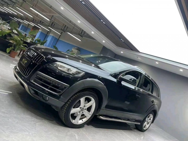 成都15年奥迪Q72