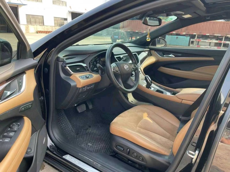 徐州18年别克君越6