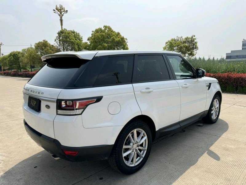 盐城16年路虎揽胜运动4