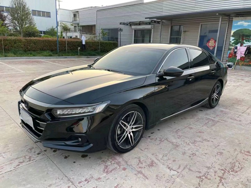 徐州23年本田雅阁2