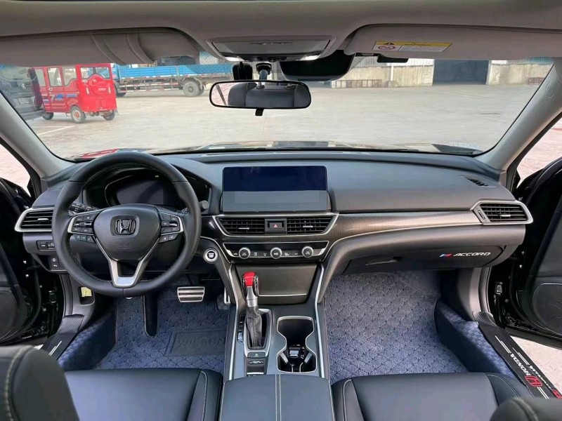 徐州23年本田雅阁4