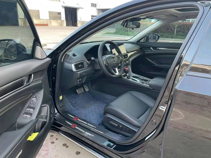 徐州23年本田雅阁6