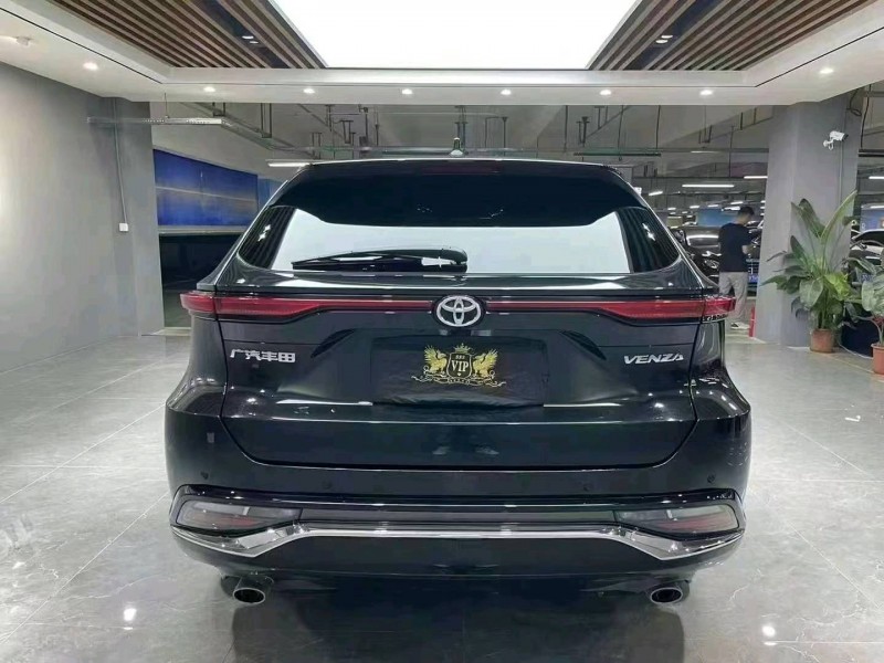 成都22年丰田威飒5