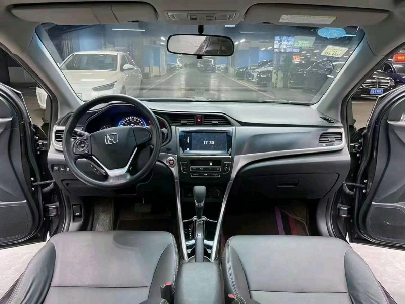 成都16年本田凌派4