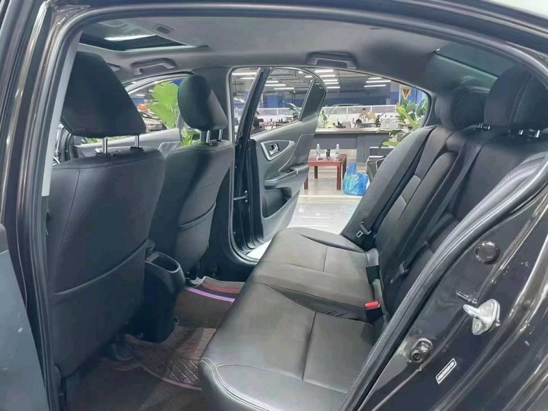 成都16年本田凌派6