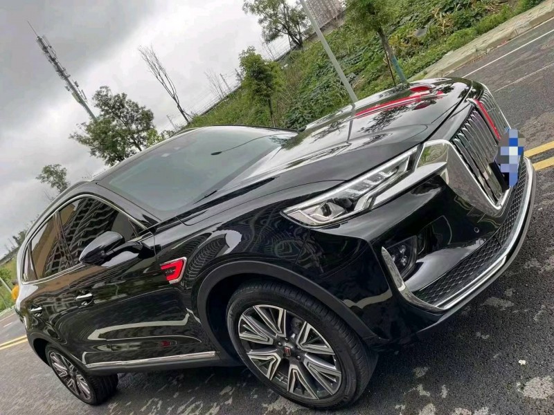 成都23年红旗HS52