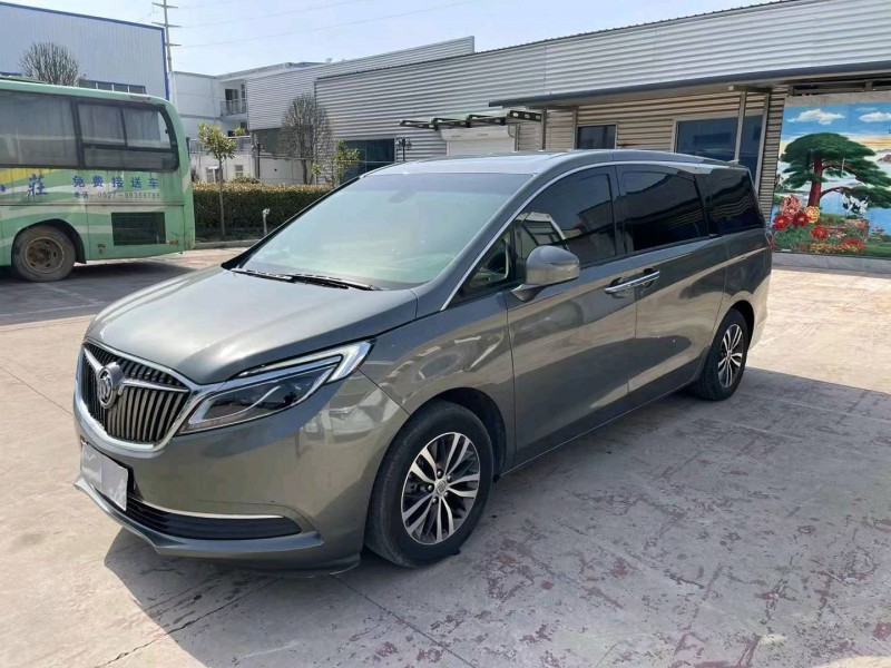 徐州19年别克GL82