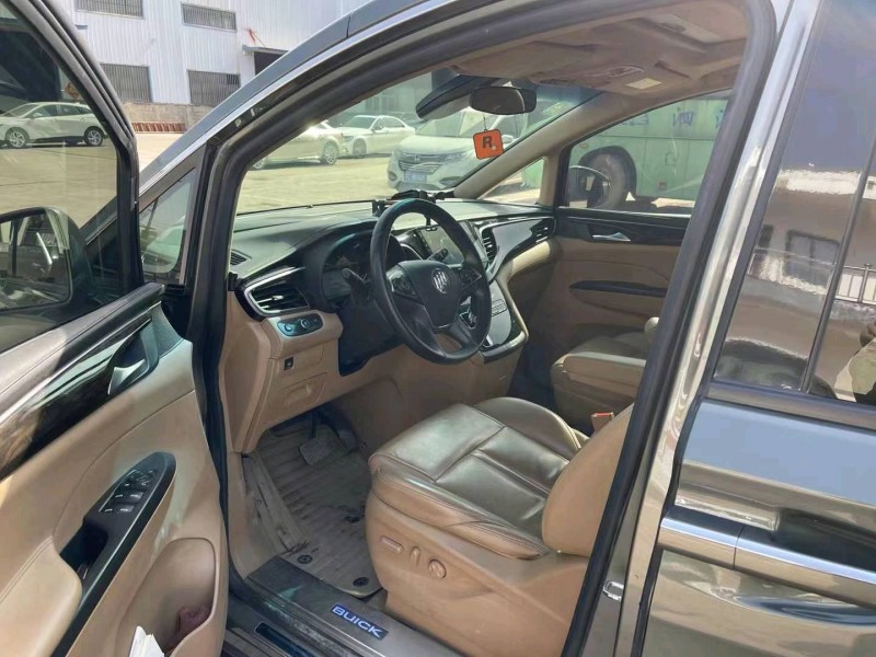 徐州19年别克GL86