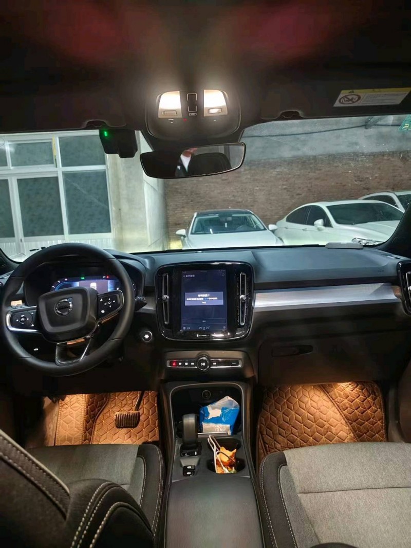 保定23年沃尔沃XC404