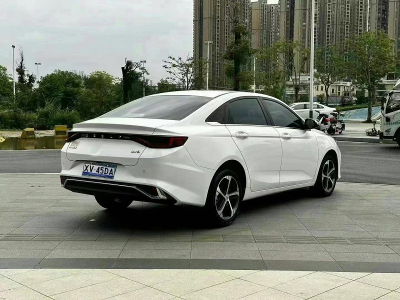 东莞23年吉利帝豪8