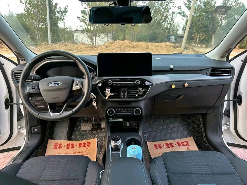 徐州20年福特福克斯5