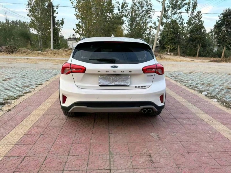 徐州20年福特福克斯9