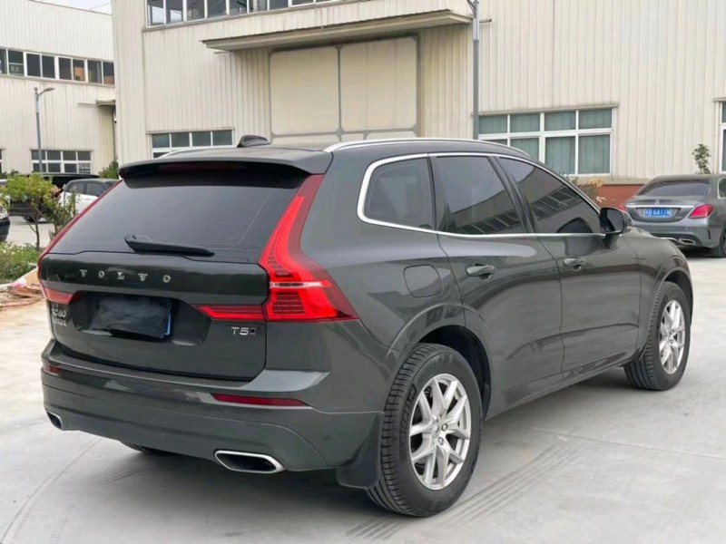 徐州19年沃尔沃XC605