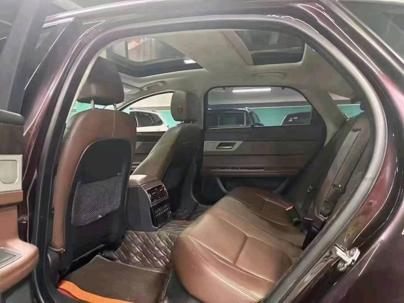 成都18年捷豹XFL4