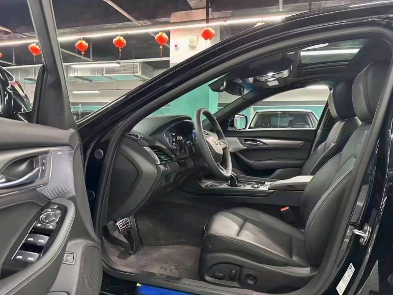 成都24年凯迪拉克CT56