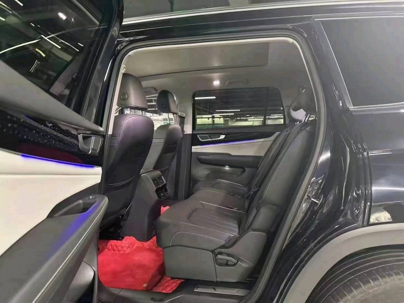 成都21年大众途昂4