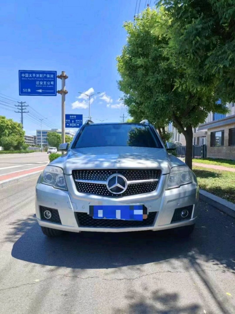 保定12年奔驰GLK1
