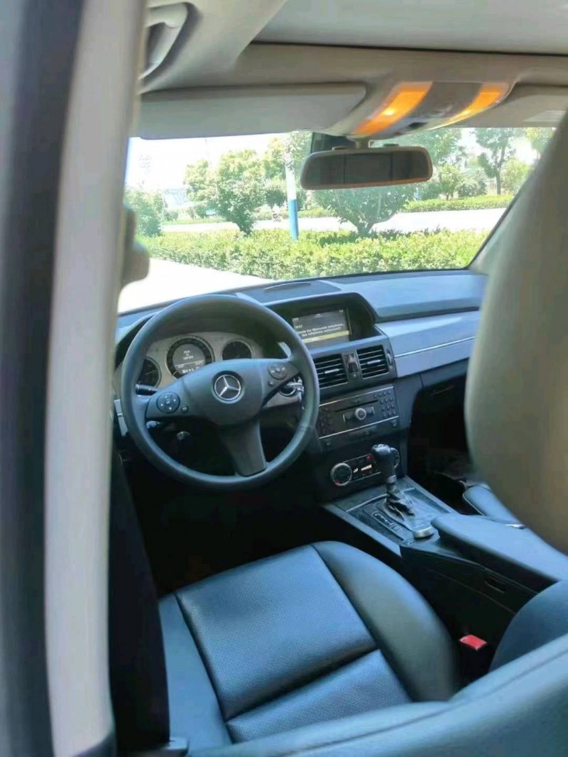 保定12年奔驰GLK9