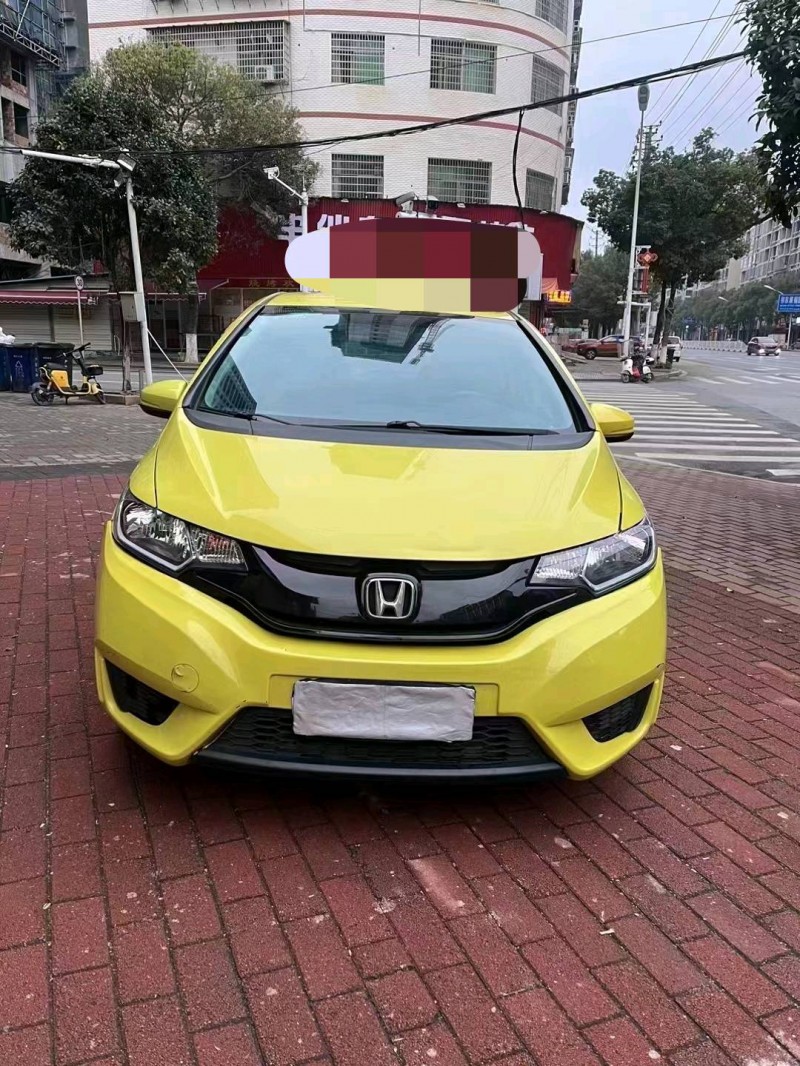 邢台18年本田飞度1