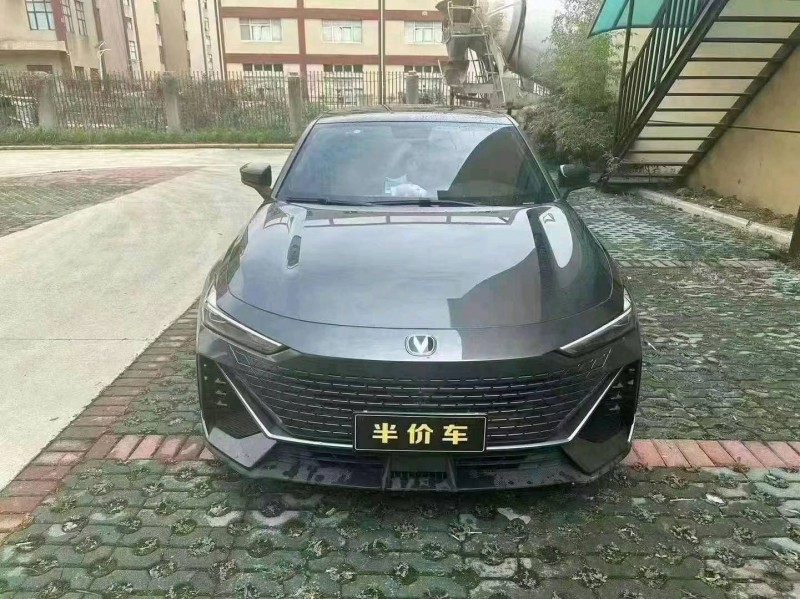 珠海22年長安汽車UNI-V1