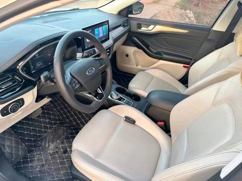 佛山21年福特福克斯7